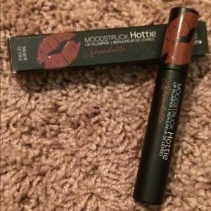 NIB Younique Hottie Lip Plumper “SHANDELLE”